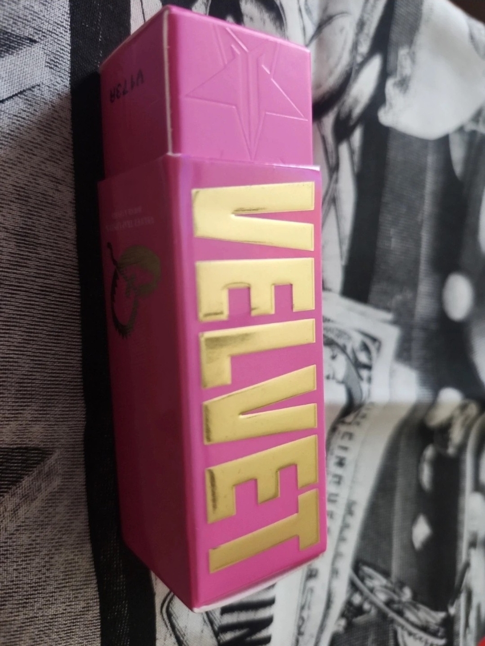 Jeffree Star Lipstick Shade  ALWAYS FAITHFUL